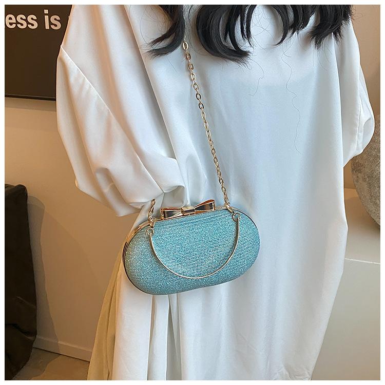 2025 new temperament fashion design single shoulder crossbody foreign style solid color retro chain portable texture crossbody bag