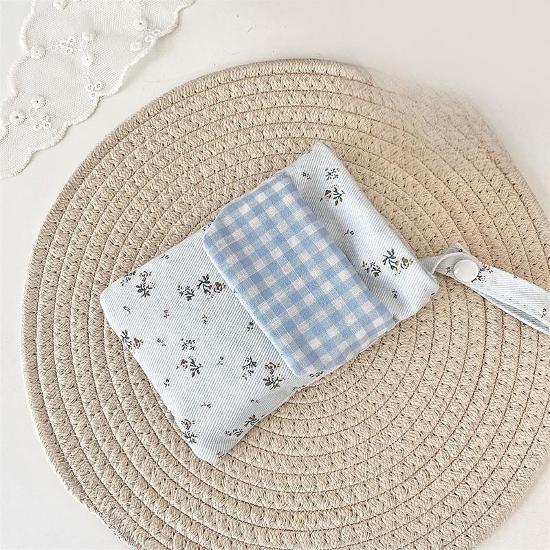 

Маленький пенал с цветочным принтом, милый портативный пенал для канцелярских принадлежностей, пенал для мелочей и монет, пенал большой вместимости