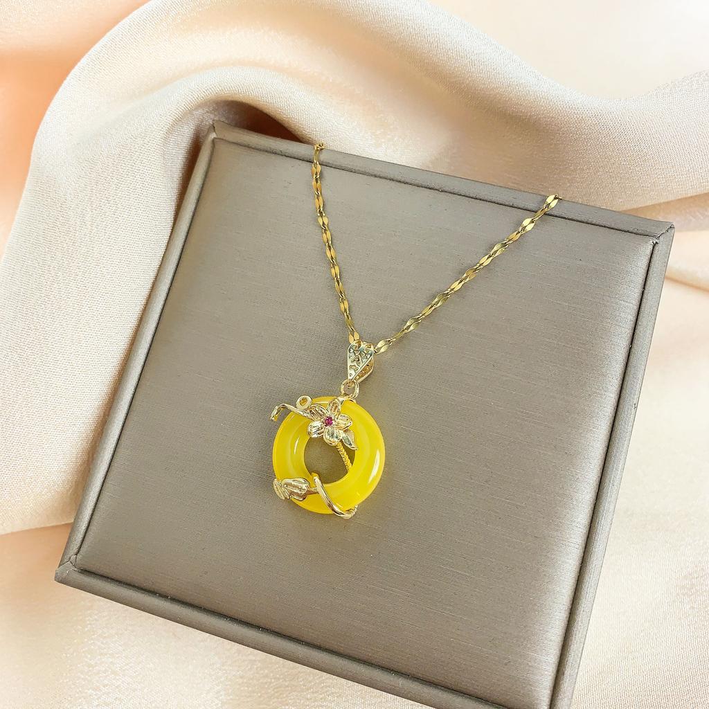 Necklace does not fade female summer trendy safety buckle ins cold wind Japanese and Korean lotus jade ring female high-end necklace