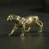 Solid Ornament Fine Workmanship Home Decoration Portable Chinese Zodiac Brass Tiger Ornament for Home