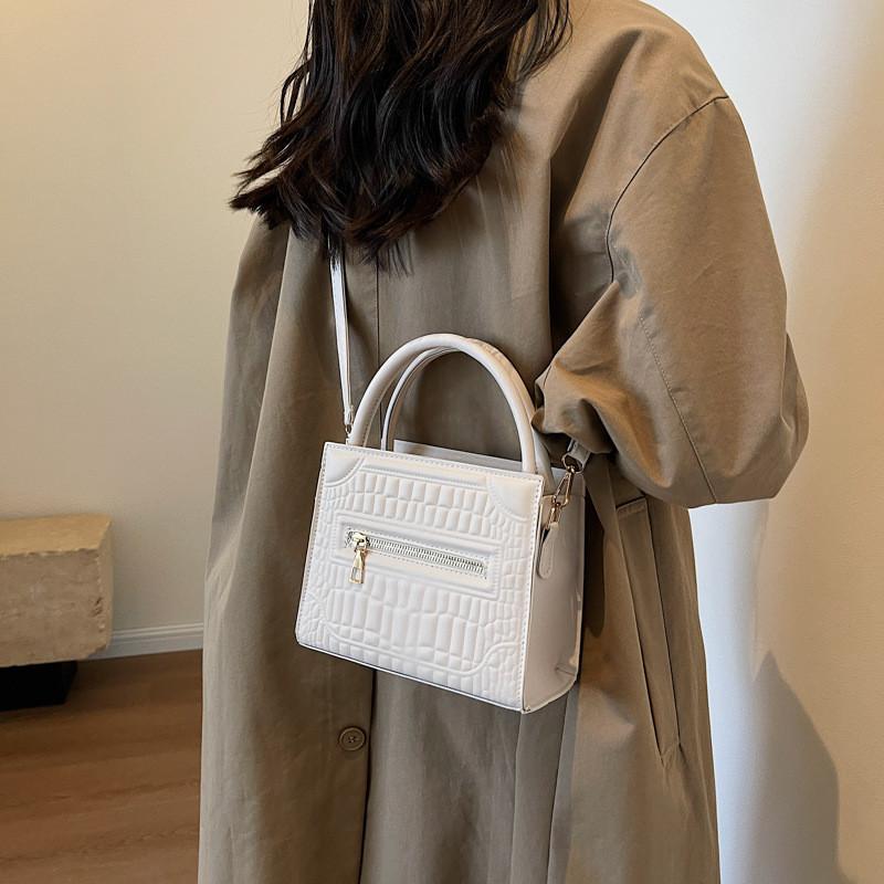 Stylish Casual Shoulder Bag Vintage Minimalist Handbag For Women Korean Fashion