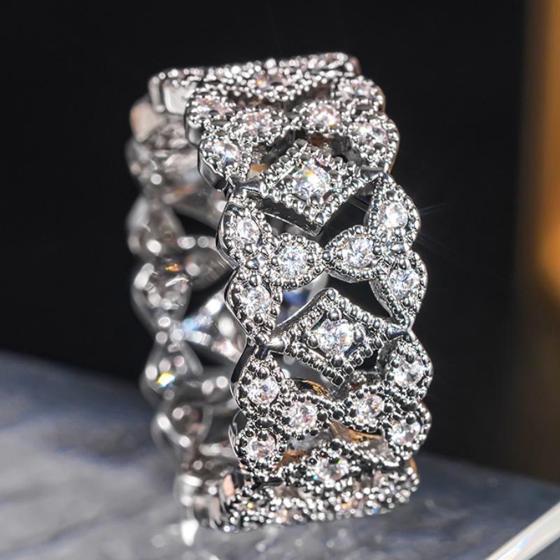 Huitan Bright Hollow Cubic Zircon Pattern Rings Delicate Graceful Finger Accessories for Wedding Modern Versatile Female