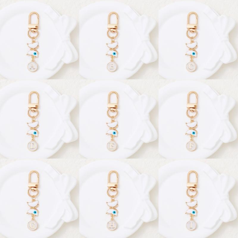 Fashion Butterfly Letter Keychain Fashion Round A-Z Initial Letter Keyring Charms Bag Pendant Decoration Car Key Holders Gift