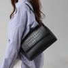Leather Women's Bags, Messenger Bags, Women's Versatile Commuter Small Square Bags, New Crocodile Pattern High-quality Textured Shoulder Bags