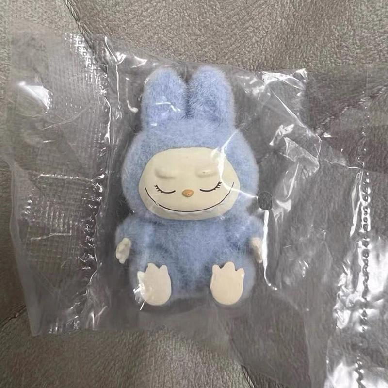 1 Stück Mini Labubu Sitzende Haltung Puppe Actionfigur Modell Desktop Ornament