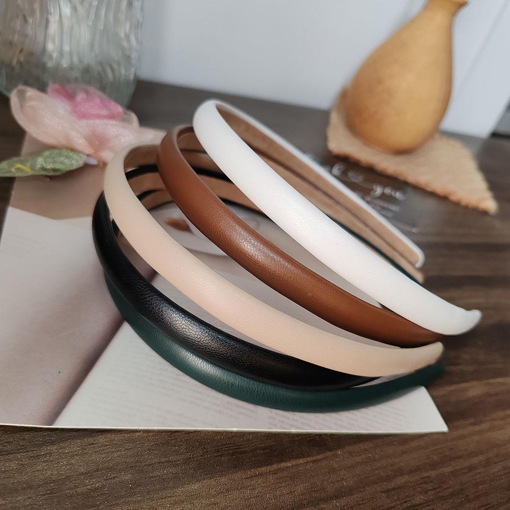 Mode PU Einfarbig Gut Lünette Kopfbedeckung Damen Stirnband Mädchen Vintage Haarbänder Haarband Reifen für Feiertagsparty Haarschmuck
