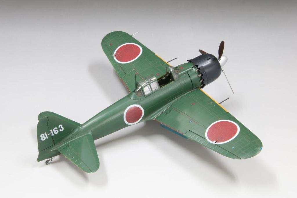 FineMolds 1/48 Scale Imperial Japanese Navy Zero Fighter Type 52 Mitsubishi Plastic Model FZ01 Airplane