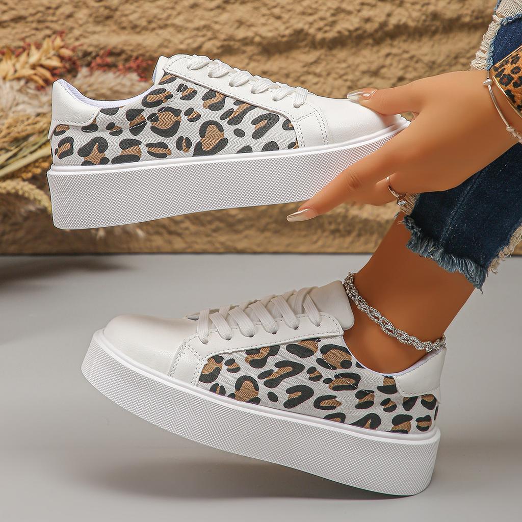 Women Sneakers Casual Leopard Print Flat Bottom Women Shoes Thick Heel Spring Autumn Sneakers Women Low Top Slip-On Loafers