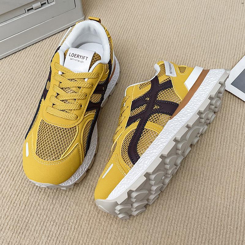 Neue lässige und bequeme Sportschuhe für den Sommer