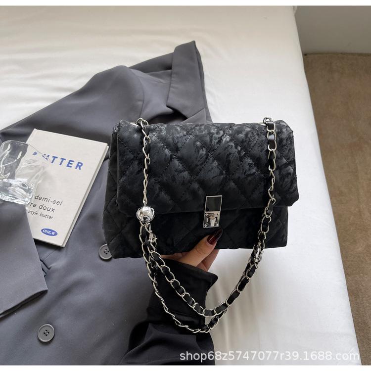 Rhombus chain bag women's 2025 new niche design large capacity shoulder messenger bag versatile texture small square bag