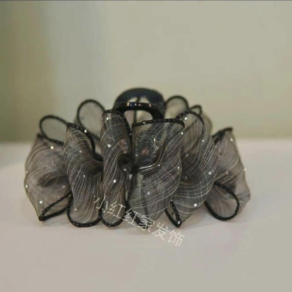 2023 Luxury Feather Hair Clip for Women - Cloud Bubble Design