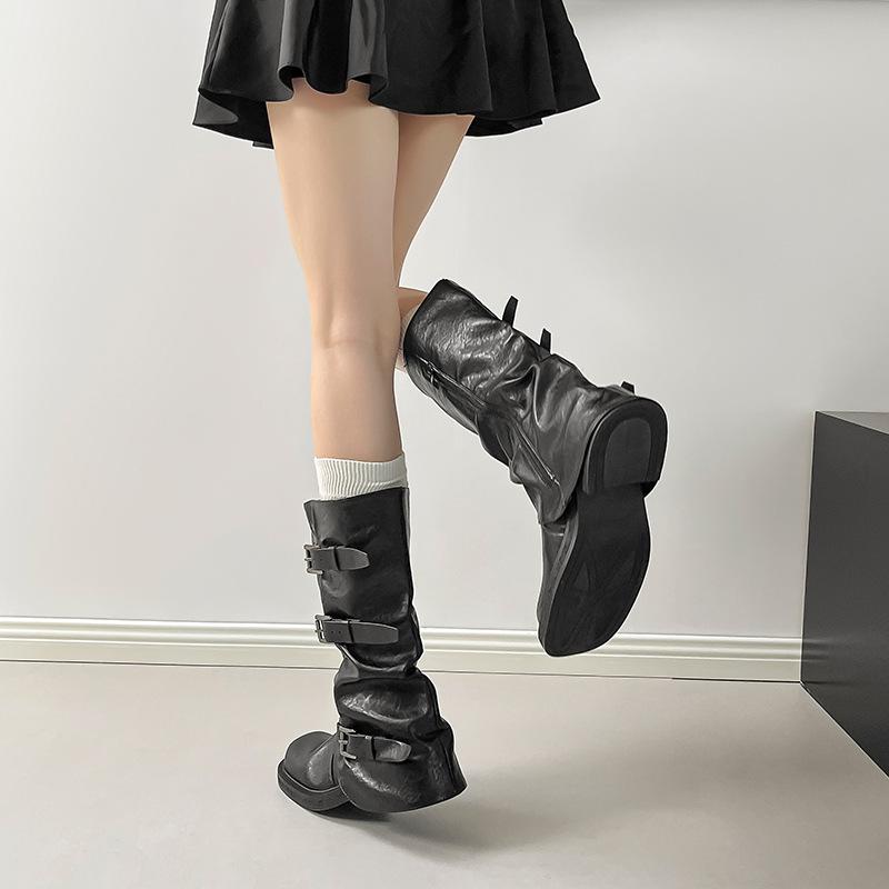 Western cowboy knight boots women's 2025 new retro thick heel inner height increase pleated stacking boots long trouser tube boots