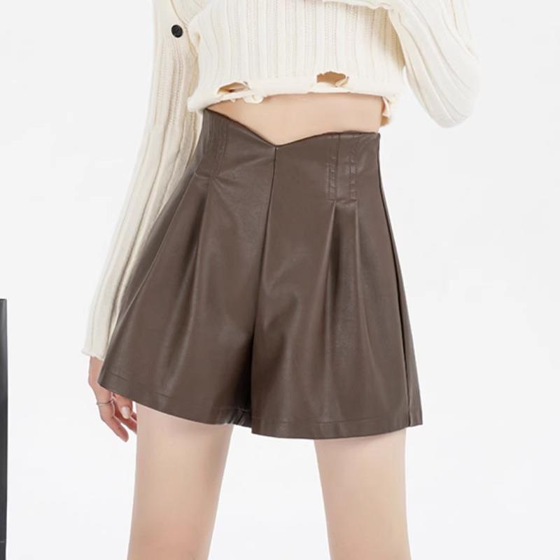 2024 Autumn/Winter Women's High Waist V-Shape PU Leather A-Line Shorts - Korean Style Casual Slimming Wide-Leg Booty Shorts