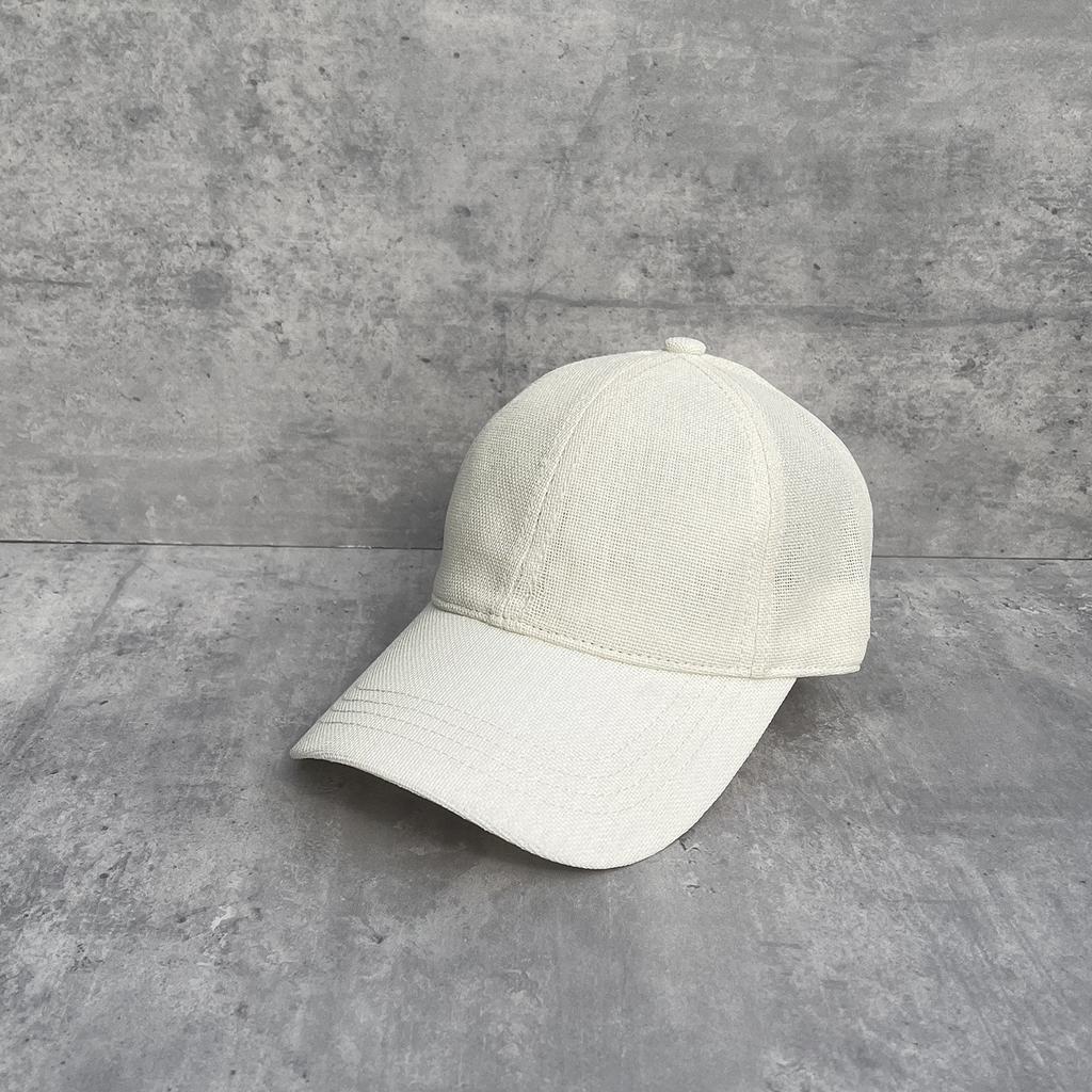 Simple and Stylish Breathable Soft-top Baseball Cap for Men and Women, Small Peaked Cap, Adjustable Summer Sunshade Equestrian Hat