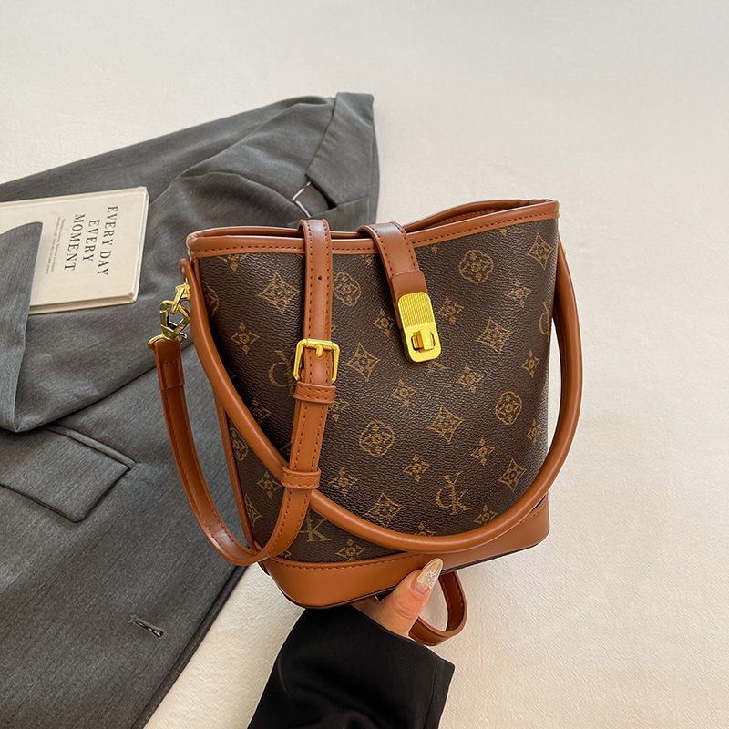 

Retro Satchel Advanced Texture Best Selling Versatile Bucket Bag Brown large