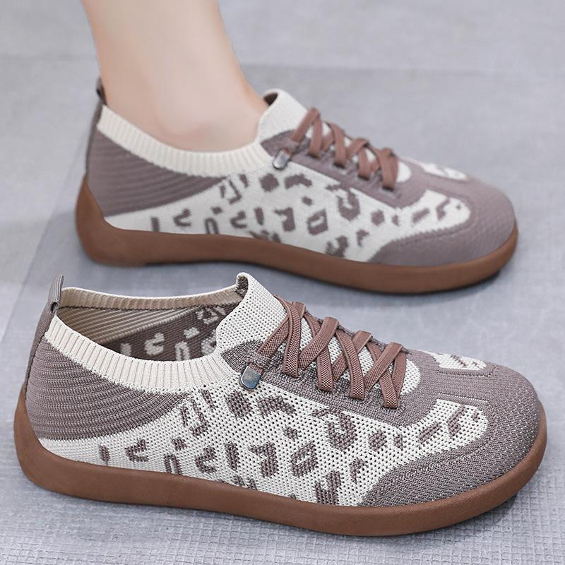 Women's shoes summer breathable soft sole soft sole comfortable casual shoes fashion leopard print versatile mother shoes