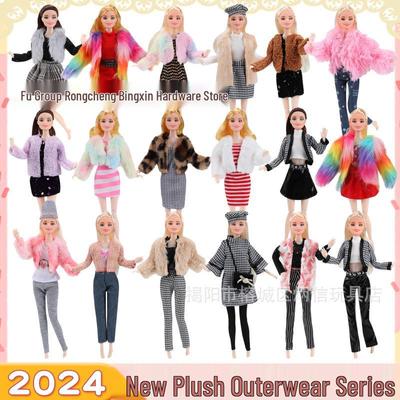 11 İnç Barbie Bebek 3 Parça Moda Seti: Yün Palto & Elbise
