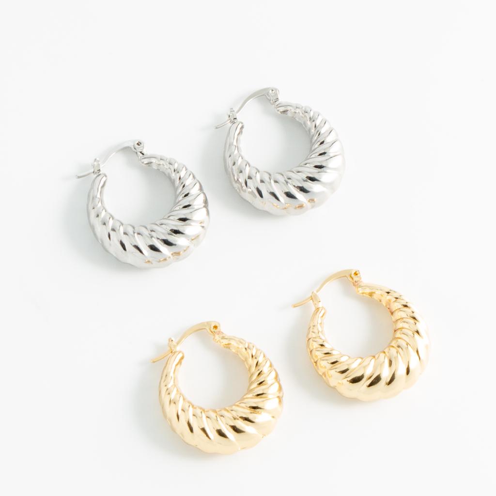 C-shaped cow horn thick earrings for women, stainless steel plated with 18k gold, low allergy twisted ring jewelry gift earrings