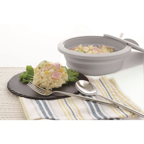 Ishigaki Delish Life Foldable Silicone Cooker, Microwave Cooker for Easy Cooking, Steamed Dishes, Rice Cooking, and Pasta, Includes Recipes, Round, Gr