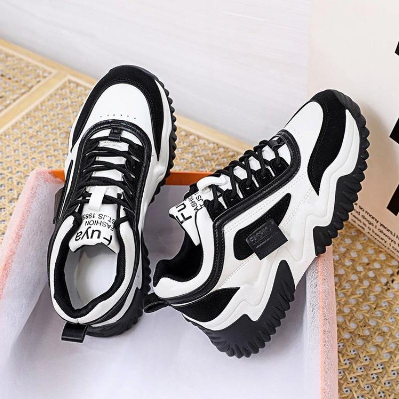 Women New Fashion Chunky Sneakers Women Autumn New Lace Up Casual Platform Sports Shoes Female Goth High Heels Sneakers