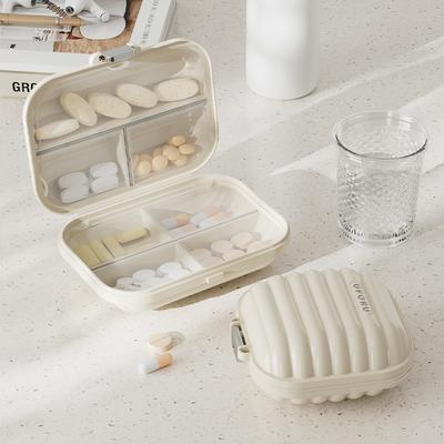 Tragbare Mini-Pillendose, Outdoor-Reise-Taschenformat-Fächer-Pillenaufbewahrungsbox mit versiegeltem feuchtigkeitsgeschütztem Design
