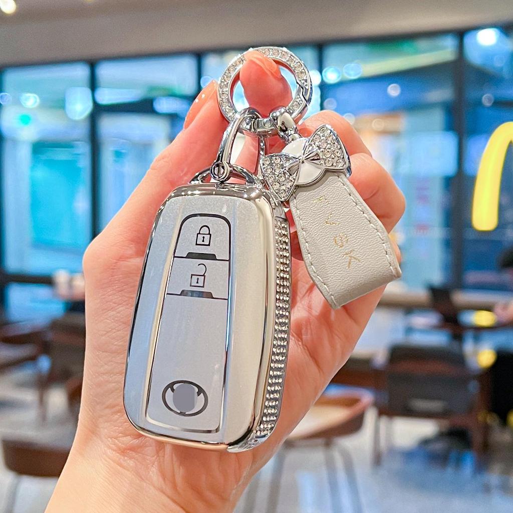 Toyota Key Case for Camry, Corolla, Avalon, RAV4, Venza, Highlander, Levin, C-HR (Female Design)
