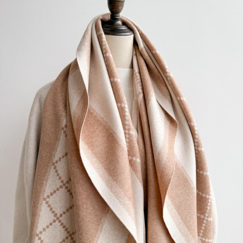 Autumn and Winter Letter Scarf Double-sided Classic Fashion Imitation Cashmere Shawl Versatile Scarf Light Luxury New
