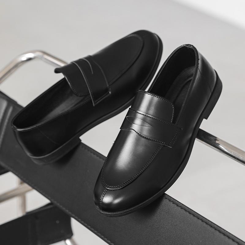 Fashion Breathable Light Men Loafers Anti-slip Outdoor Slip On Flats Man Handmade Casual Driving Shoes Soft Sole Boat Footwear Moccasins