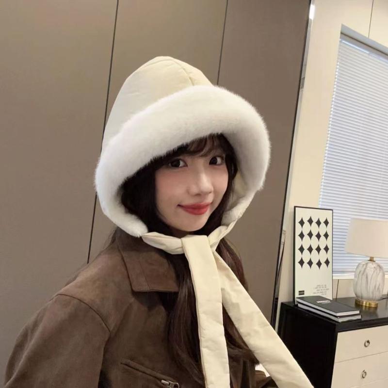 Korean Trendy Strap Warm Hat Ear Protection Cap Thickened Fleece-lined Bucket Hats Casual Versatile Ear Flap Cap Crossbody Bag