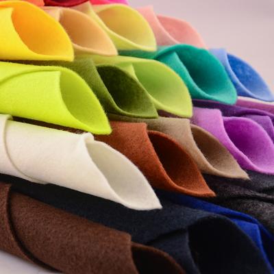 45 barev netkaná textilie o tloušťce 1,0 mm, 30*30 cm, super měkká plsť pro kutily, šití, tvoření, doplňky pro panenky, patchwork