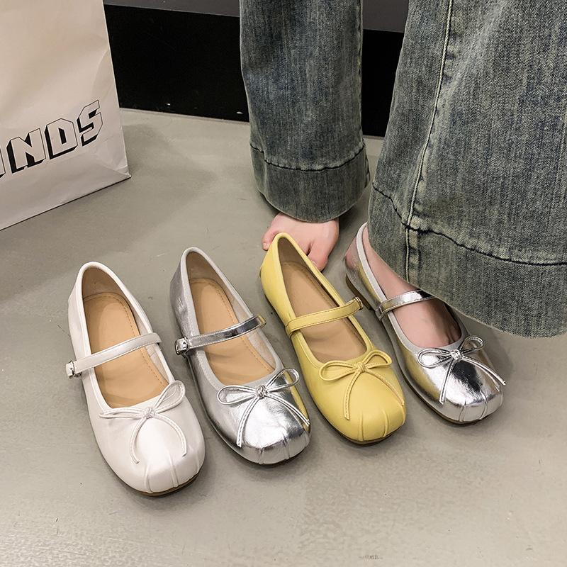 Silver single shoes women's 2025 new models with skirts French soft-soled ballet style comfortable flats Mary Jane small leather shoes
