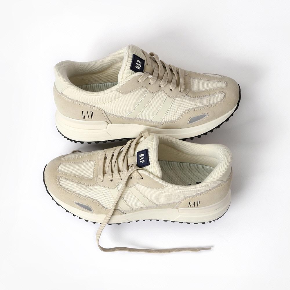 Gap [Worn By Lee Chan-Won] Highgrid Baroin Sneakers (Beige)