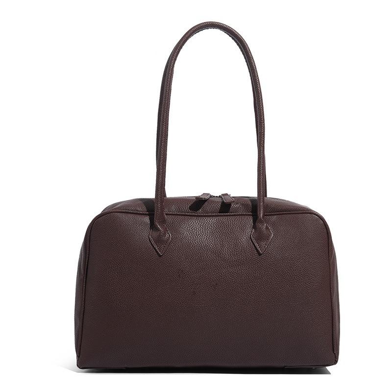 Large Capacity Boston Bag Unisex Minimalist Commuter Tote Bag Single Shoulder Handbag Textured Bowling Bag for Women