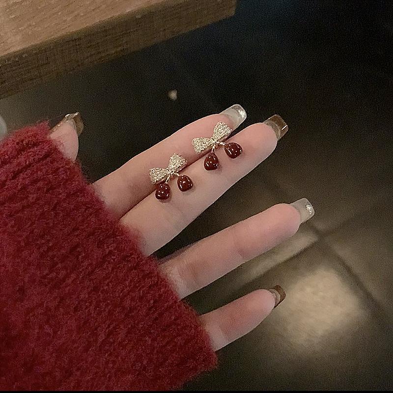 

Silver needle zircon bow cherry stud earrings simple daily versatile earrings earrings