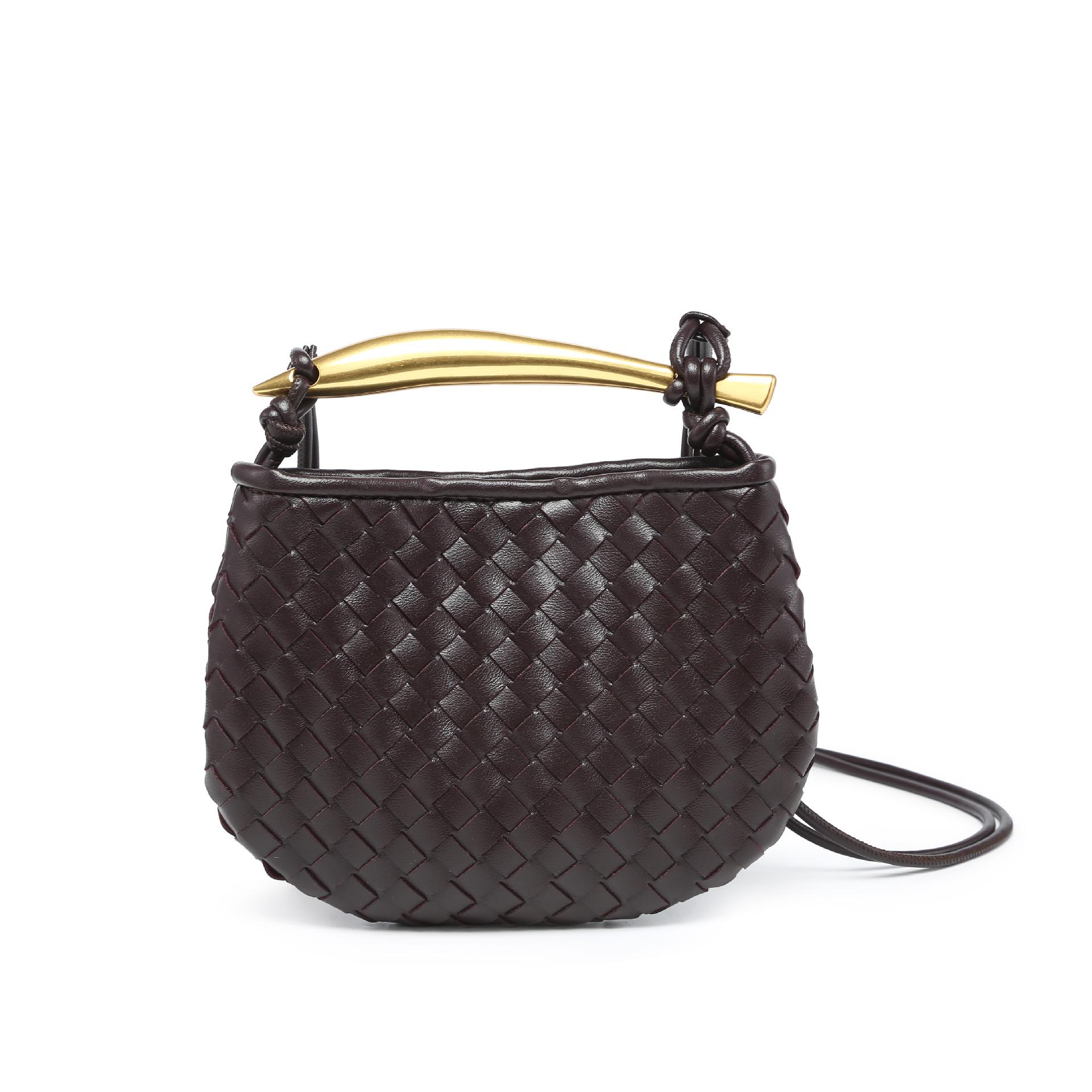 

Женская сумка-мессенджер Mini Dumpling ручной работы 22L x 2W x 15.5H cm