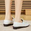 Spring new flat-bottomed flat-heeled soft-soled casual leather shoes mother shoes Doudou shoes lace-up single shoes