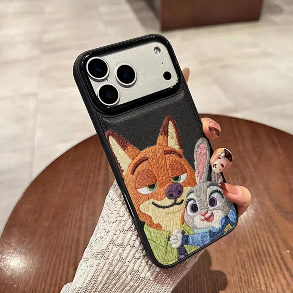 Cute Happy Judy Nick Drum Leather Pattern Apple 17/16 Cute 15/14 Phone Case 13 Cartoon 12 Couple