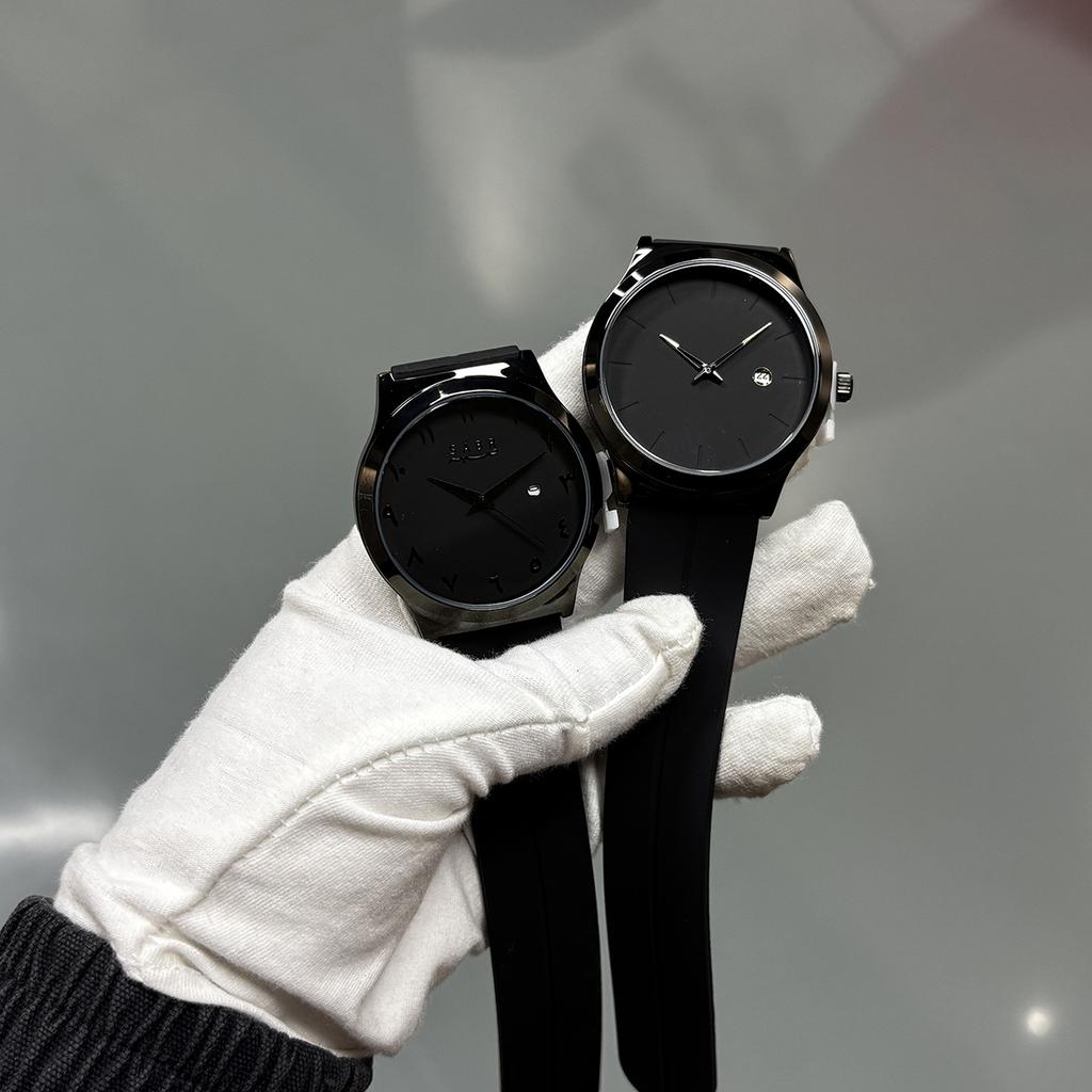 New Stylish Elegant Unisex Quartz Watch Stainless Steel Alloy Dial Silicone Magnetic Strap 3Atm Waterproof Sport Watch