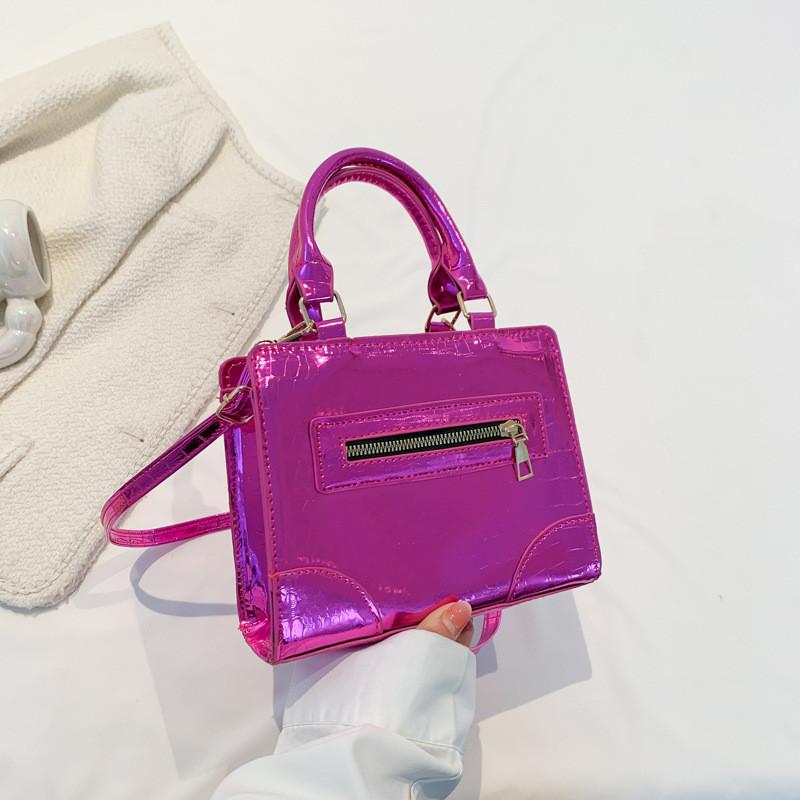 

Trendy Retro Small Crossbody Bag For Women Featuring Soft Pu Material Ideal For Everyday Fashion маджента