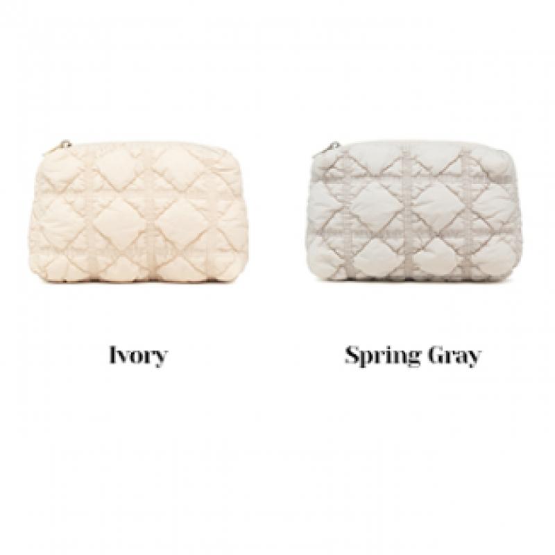Buy Carlyn Weekender Pouch 4colors W73105010 at affordable