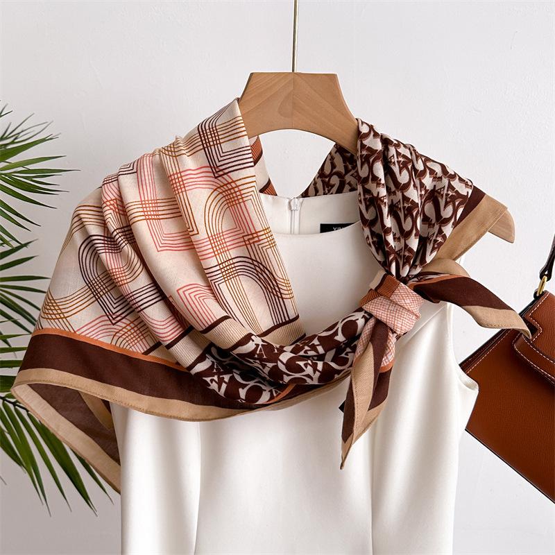 

Fashion English Letter 90Cm Imitation Silk Large Square Scarf Shawl Commuting Versatile Printed Herringbone Scarf Headscarf Women 90x90cm