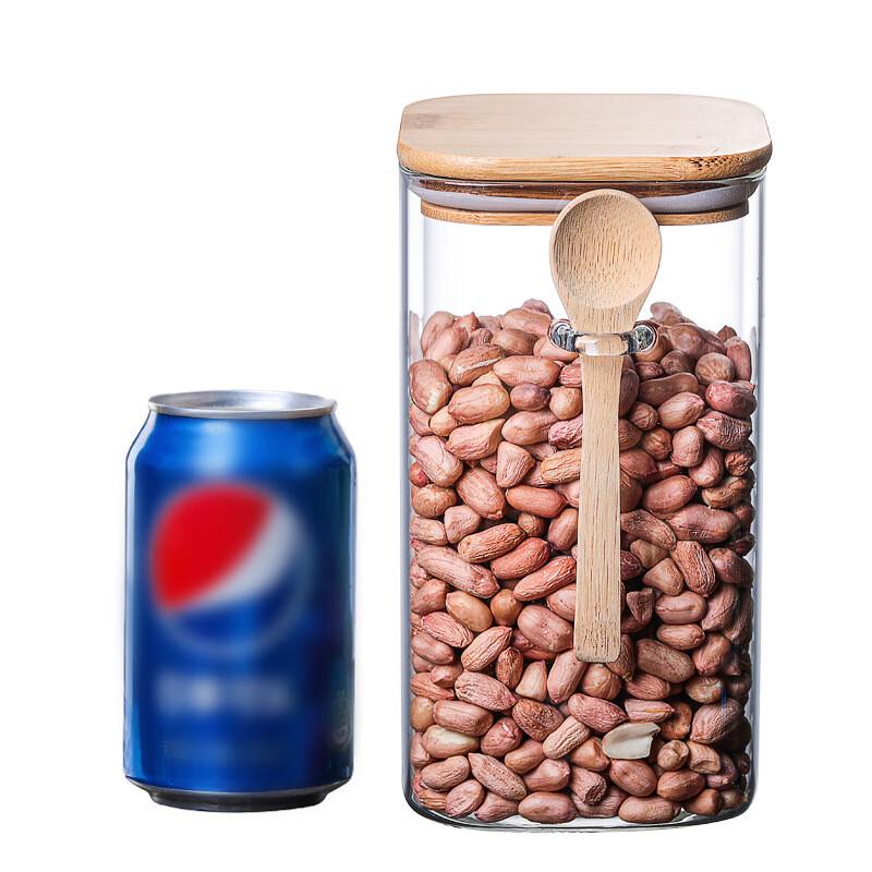 Shou Gu Square Sealed Food Storage Jar with Spoon