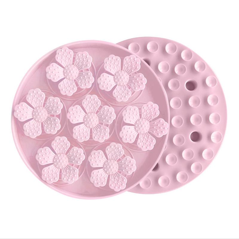Cute Cat Paw Flower Shape Non-slip Silicone Pet Slow Feeder Mat Heat-resistant Anti-choking Dog Licking Mat Platos Para Gatos