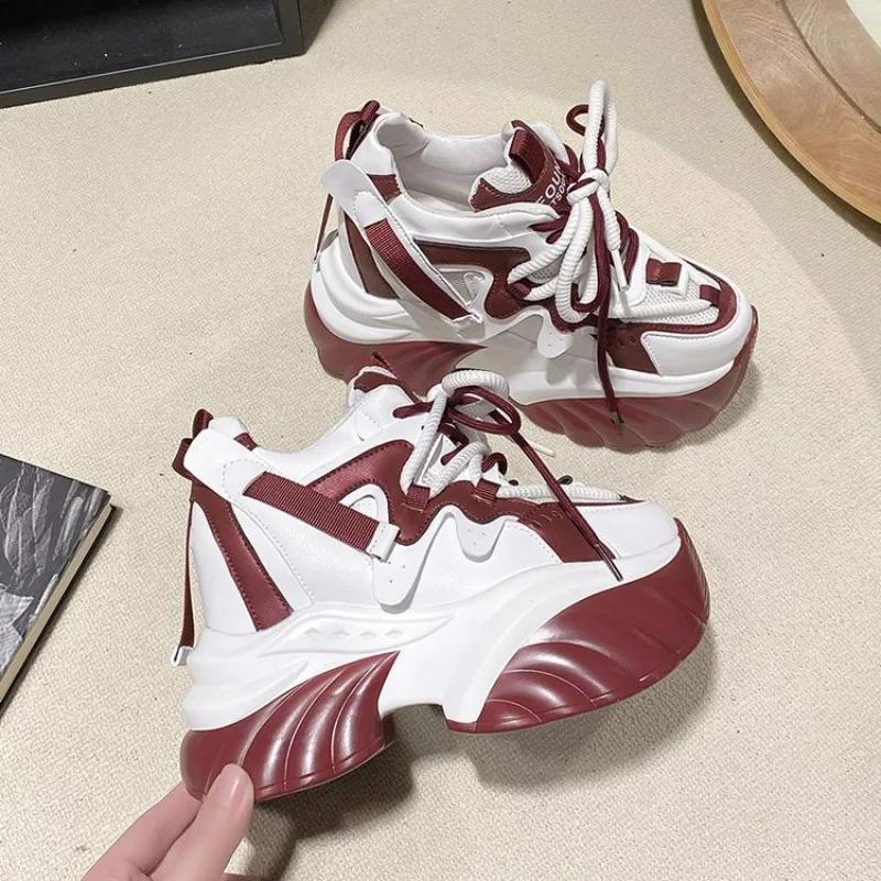 Fashion Women high-quality Platform Casual Leather Shoes 2025 New spring Lace-up Chunky Sneakers Wedges Hidden Heels Leisure Shoes Woman