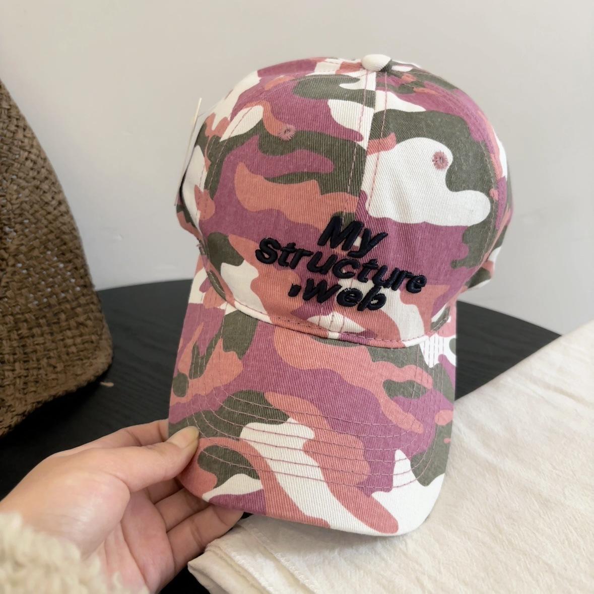 

Spring and autumn new retro camouflage baseball cap women s summer big head circumference street trendy brand embroidery cap men s face M（56-58cm） рожевий