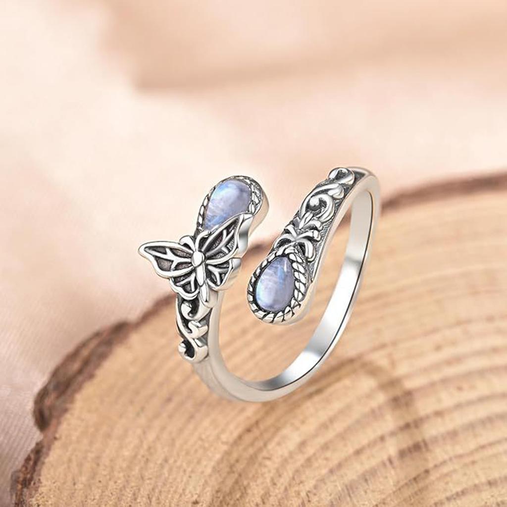 Bohemian Ring with Moon Light Stone Decor Simple Eye-catching To Wear Ring for Outgoing Dress Matching