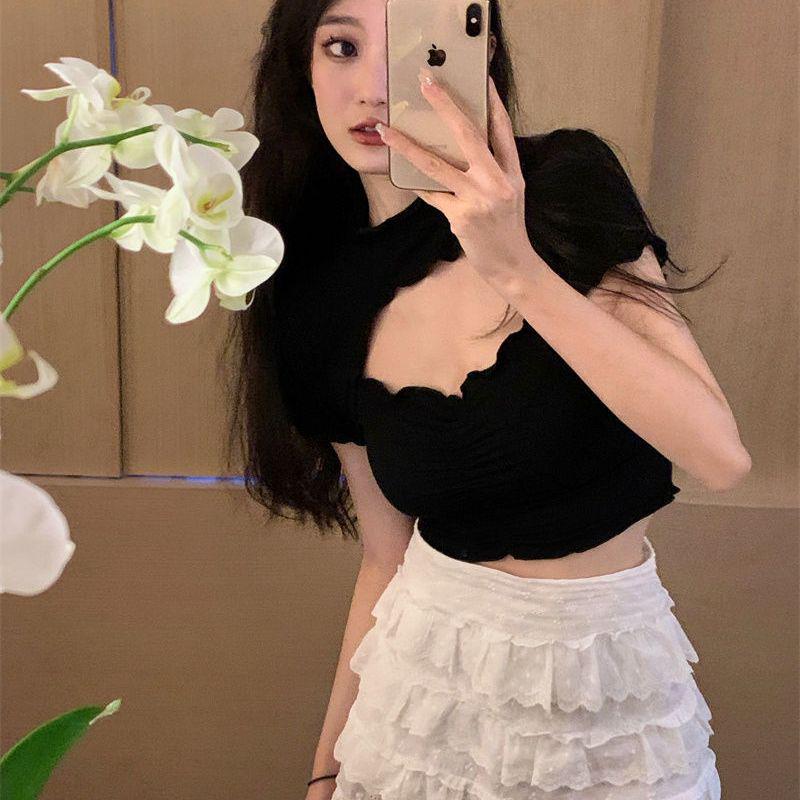 

Korea 2025 Summer Ribbed Slim Fit Cutout Ruffle Hem Crop Top Medium