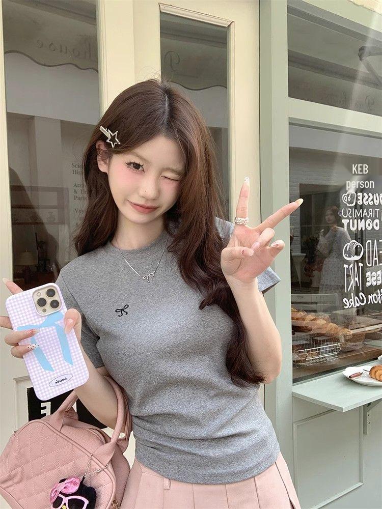 Women's 2025 Korean Style Bowknot Embroidered Slim Fit T-Shirt, Short Sleeve, Round Neck