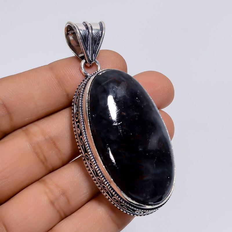 

Marvellous Top Grade Qualite 100% Natural Iolite Sunstone Oval Shape Vintage Style Handmade Jewelry 925 Steling Silver Pendant 2.5 WSJ-4842 2.5
