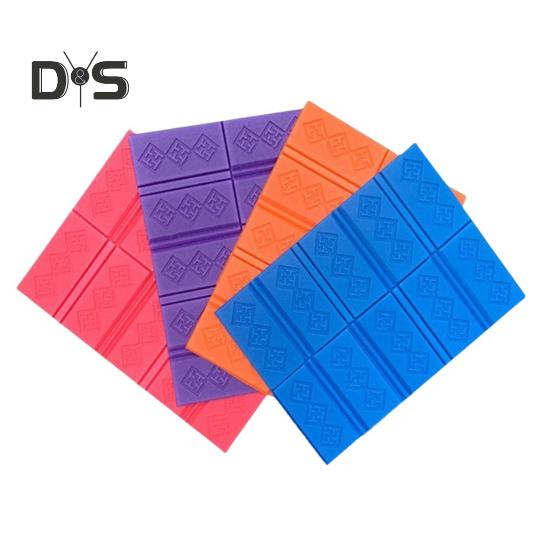 Outdoor Folding Seat Cushion Portable Waterproof XPE Sitting Mat Lightweight Travel Picnic Camping Hiking Fishing Chair Stadium Seat Pad